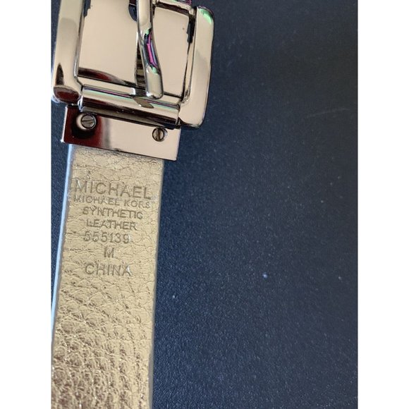 Michael Kors MK Women's M Thin Silver Metallic Belt Adjustable Faux Leather NEW - Picture 2 of 5